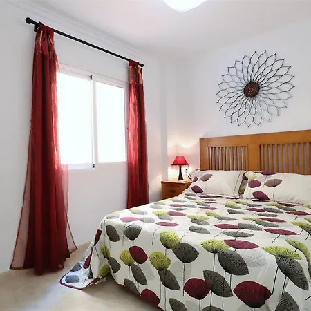Apartamento El Cid Soleado Vista Panorámica Al Mar Y Piscina Comunitaria
